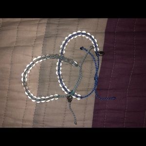 4ocean bracelets set of 2